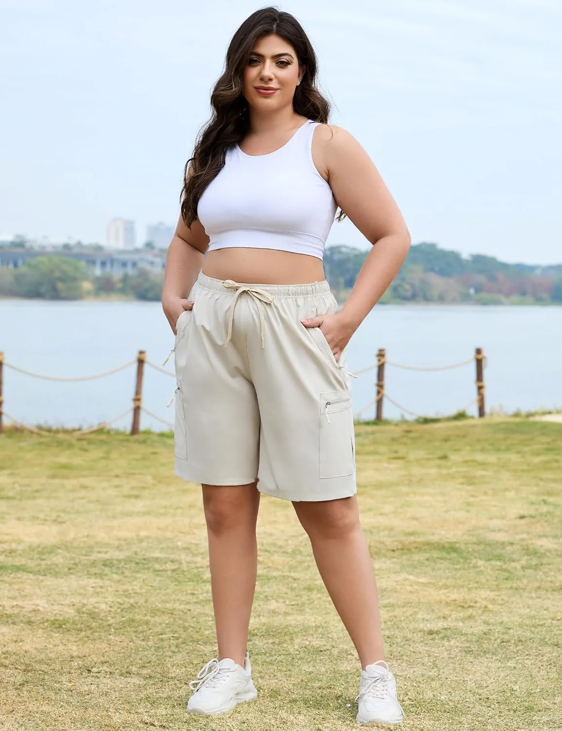 COOTRY Women's Plus Size 9'' Hiking Cargo Shorts Quick Dry Athletic Summer Shorts for Travel Golf with Zipper Pockets