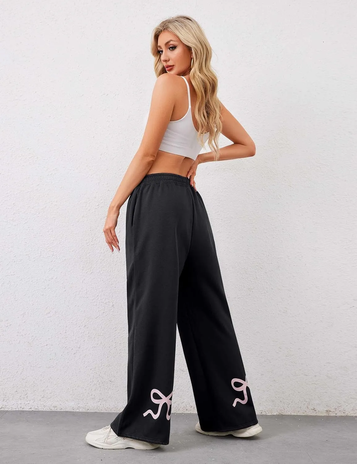 Livtany Womens Straight Leg Graphic Bow Print Sweatpants Wide Leg Elastic Waistband Lounge Pant Lounge Joggers with Pockets