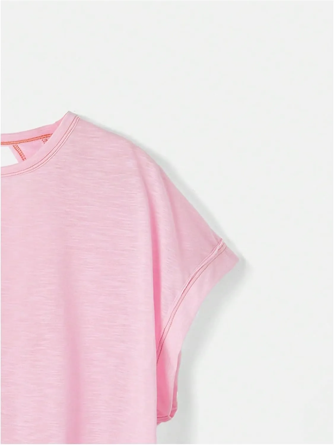 SOLY HUX 2024 Open Back Tops for Women Criss Cross Cut Out Tee Backless Casual Short Sleeve Round Neck T Shirt