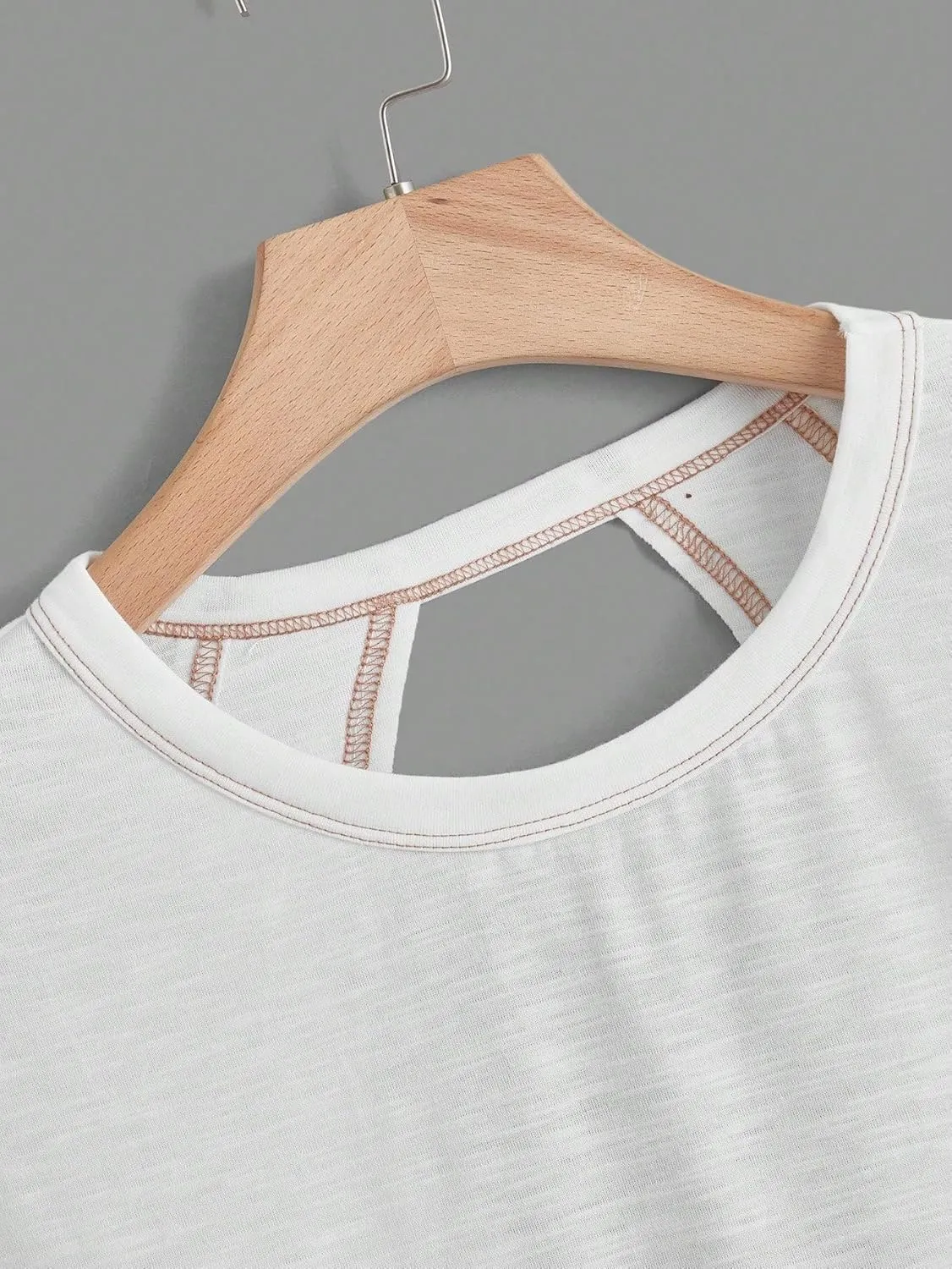 SOLY HUX 2024 Open Back Tops for Women Criss Cross Cut Out Tee Backless Casual Short Sleeve Round Neck T Shirt