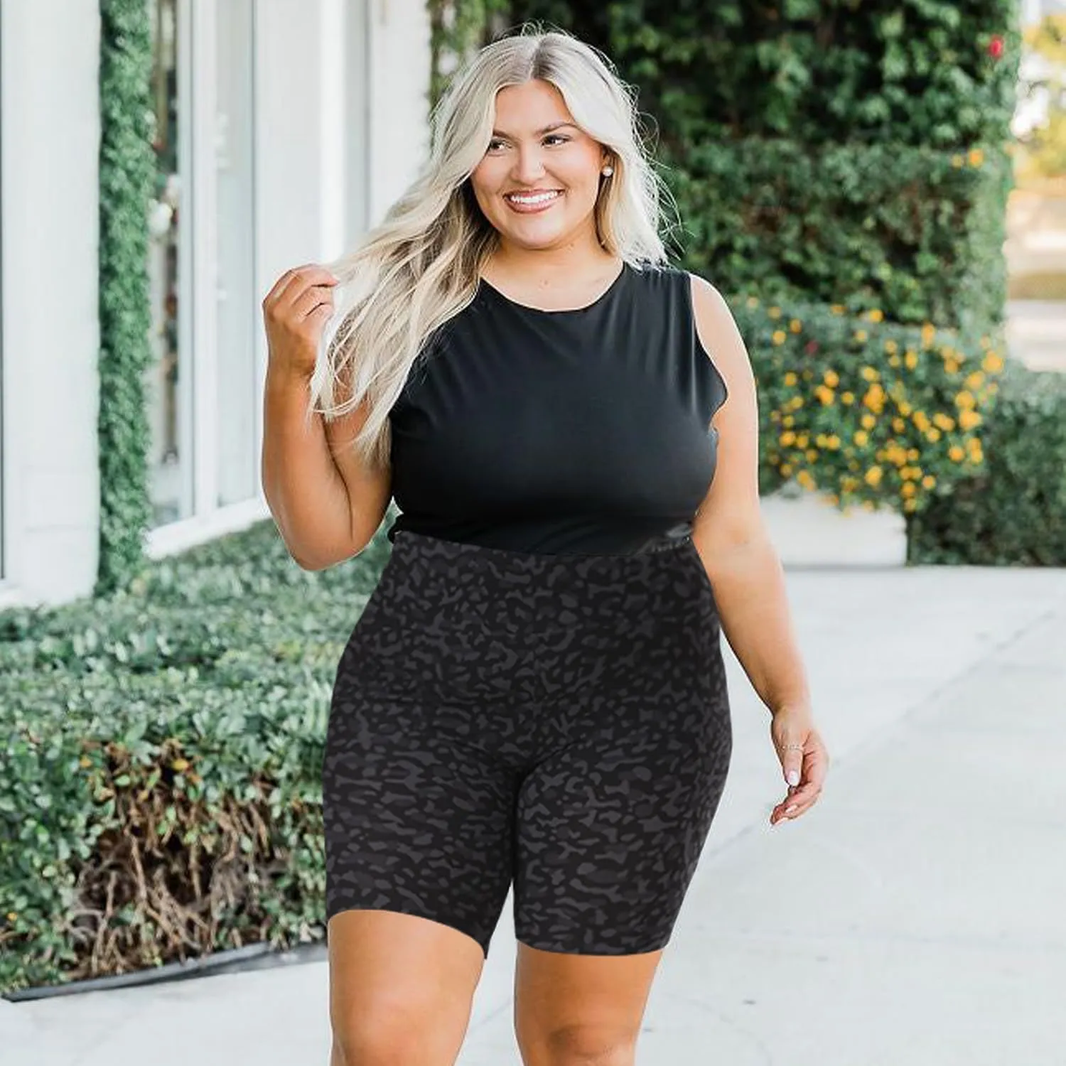 we fleece Plus Size 8" Biker Shorts with Pockets - High Waisted Spandex Yoga Shorts for Women, Workout Gym Cycling Athletic