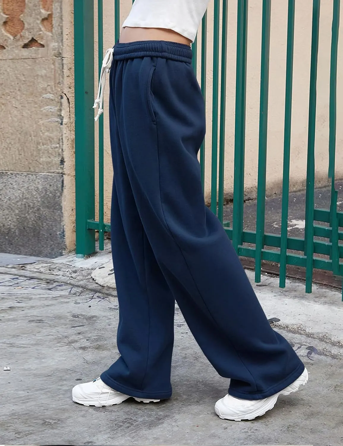 Women's Wide Leg Sweatpants High Waisted Baggy Interior Drawstring Sweatpants Straight Leg Sweat Pants